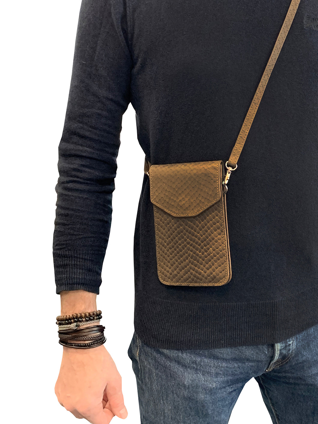 Simon - Brown Fish Scale
